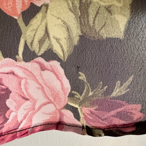 Kut from the kloth button up sheer floral blouse. - Picture 5 of 8